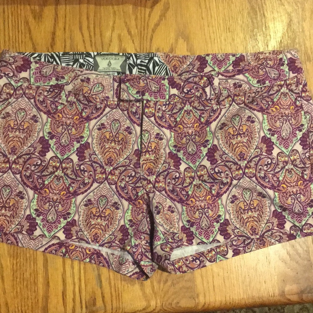 Volcom paisley shorts